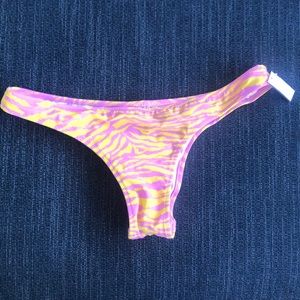 Victoria’s Secret. The itsy collection. Size small